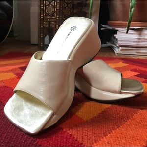 Vintage Sketchers Platform Slides